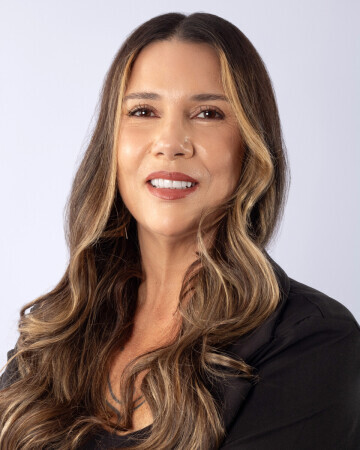ADRIANA DRUMMOND