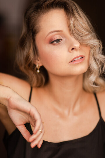 CARLA FURMAN
