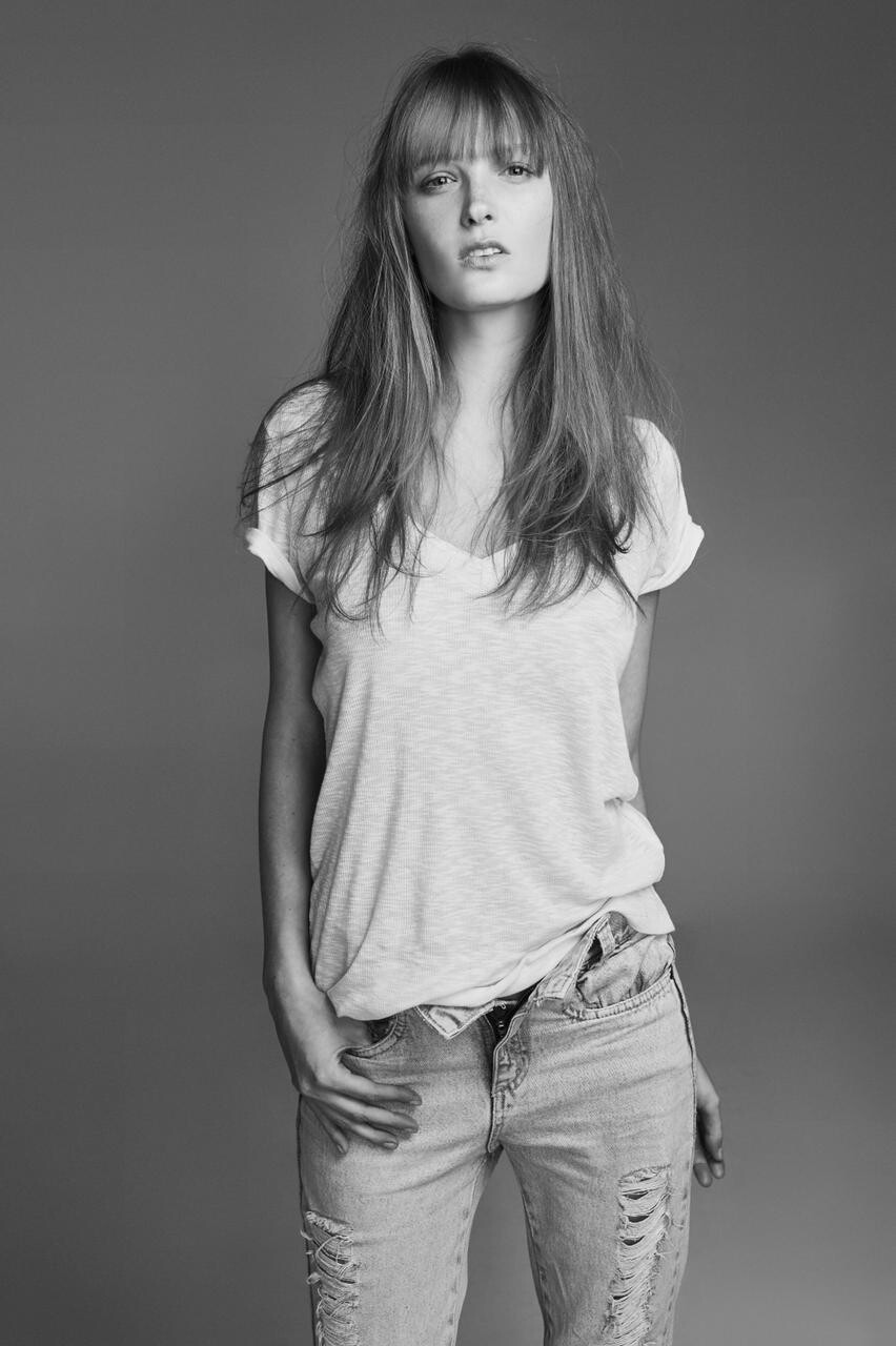 Vanessa Michels - foto 29