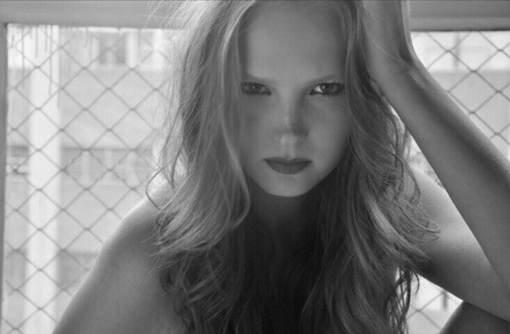 Vanessa Michels - foto 22