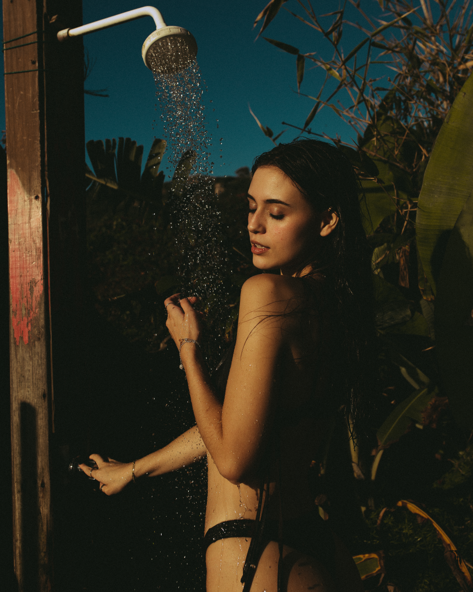 LAURA HENNING - foto 2