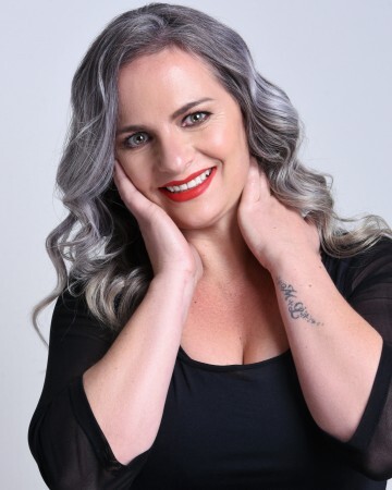 IVONE SCHNEIDER